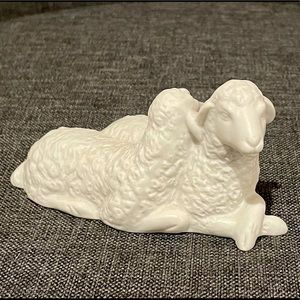 Avon Nativity Collectibles White Porcelain Figurine The Sheep